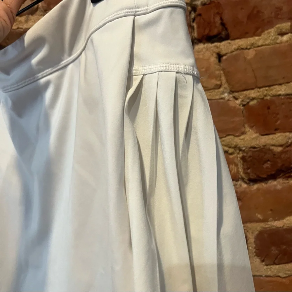Athleta Advantage Skort Size XL White Pleated Tennis Golf - Picture 2 of 10